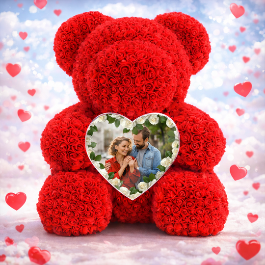 Szczęśliwi zakochani - miś z róż z personalizowanym sercem