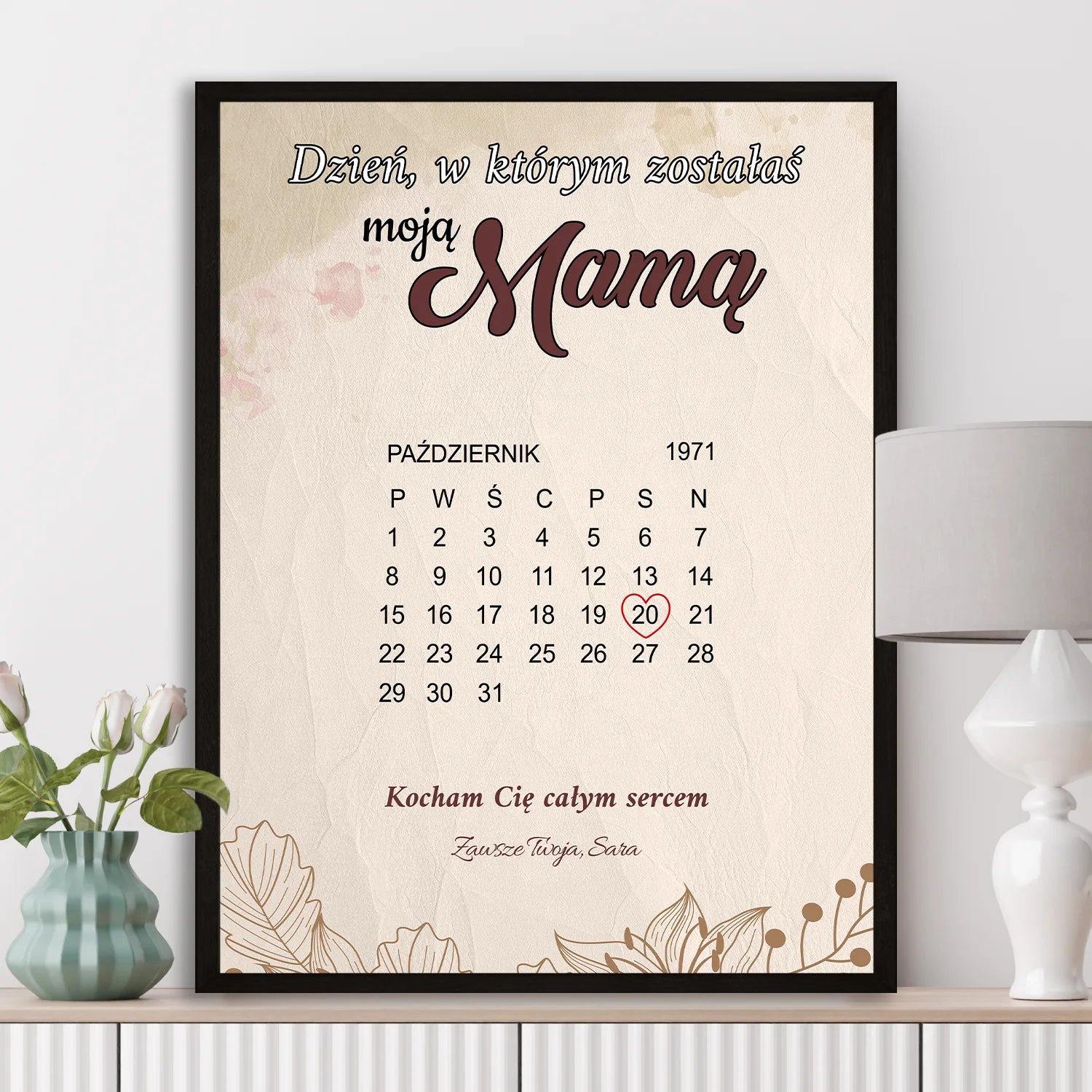 Image of Personalizowany plakat dla mamy z kalendarzem i datą, dekoracyjny druk z dedykacją, prezent na Dzień Matki do wnętrza